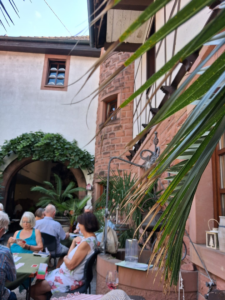 20260816 bridge im weingut 09